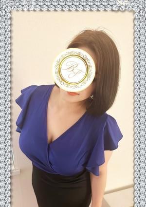 湯川せなの画像