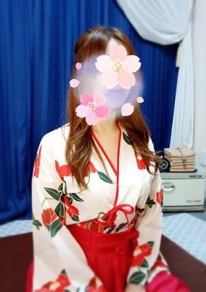 汐留凛（しおどめりん）の画像