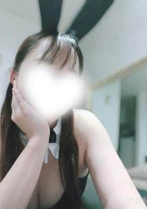 雨音ちなつの画像