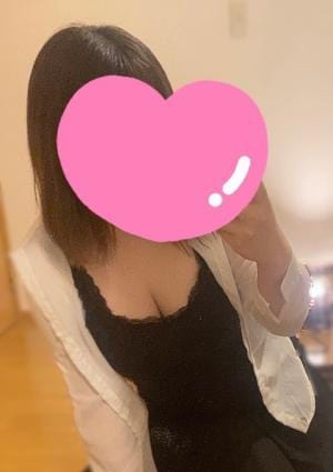 嶋谷なつなの画像