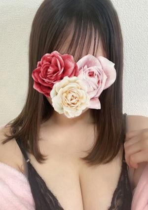 黒木えれなの画像