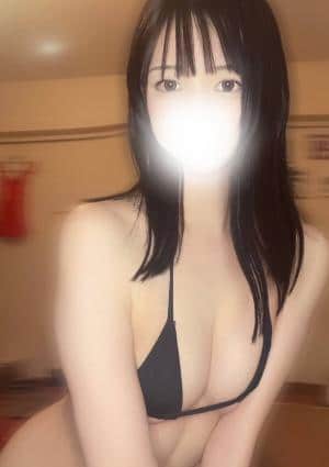 綾瀬じゅりの画像