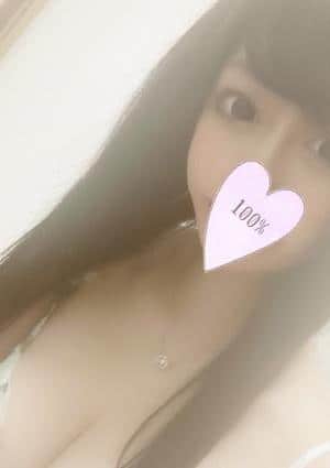 綾瀬　穂乃花の画像