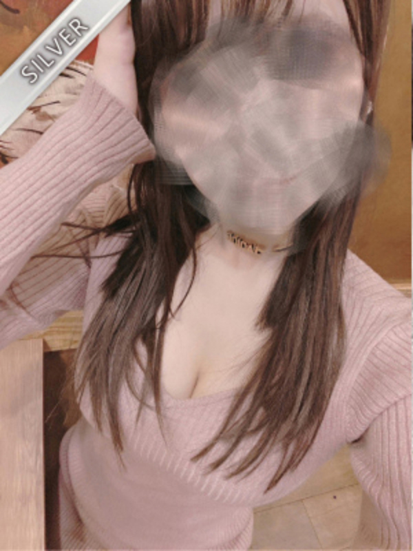 りほ(SILVER)の画像