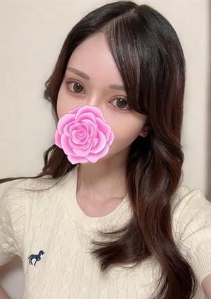 綾瀬れいなの画像