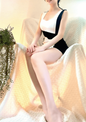 本条まりの画像