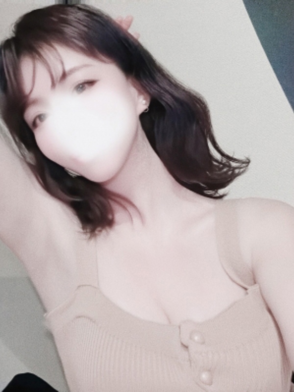 深田えみかの画像