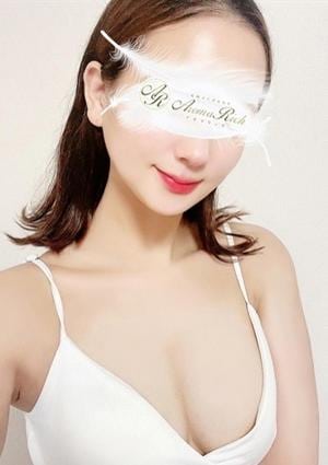 東雲めいの画像