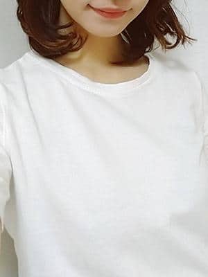 桃田あおいの画像