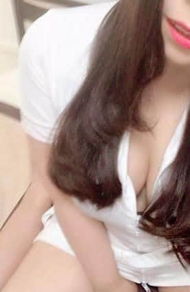 葉月えりなの画像