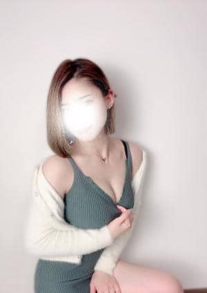 栗原モカの画像