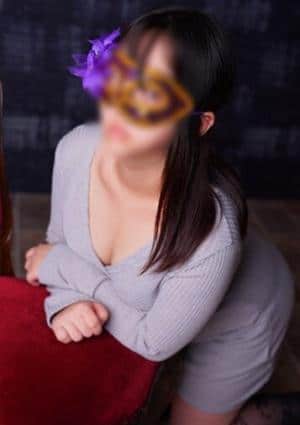 下口ひななの画像