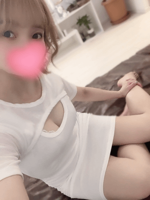 癒川になの画像