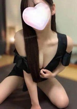 佐竹あいなの画像