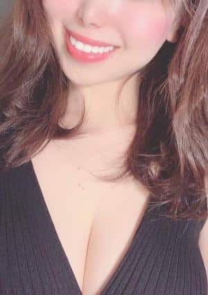 綾瀬めいの画像