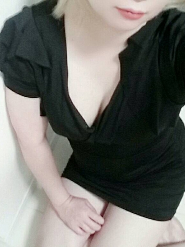 瀬戸まりな の画像