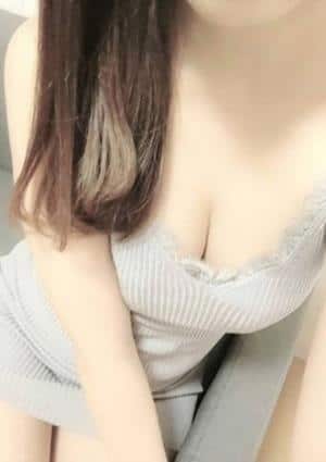 蒼唯（あおい）の画像