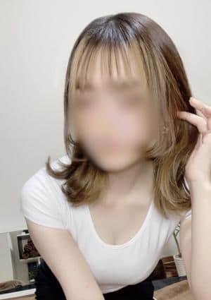 灰谷るいの画像