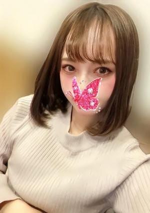 新人せりなちゃんの画像