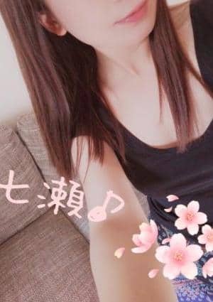 七瀬由彩の画像