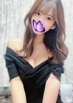 菊地まなかの画像