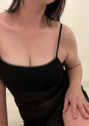 石原夫人の画像