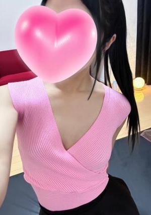 綾波 ななの画像