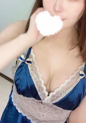 南條ももかの画像