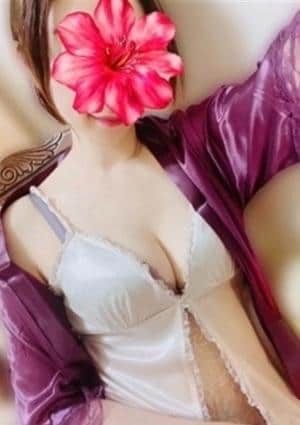 青葉 ももかの画像