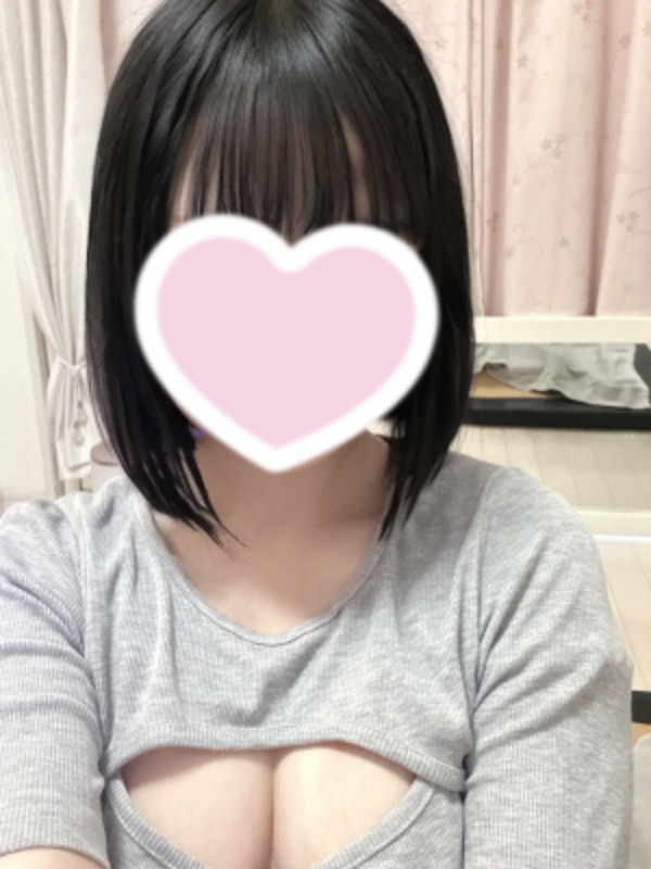 藤乃めいの画像