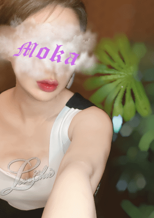 白咲もかの画像