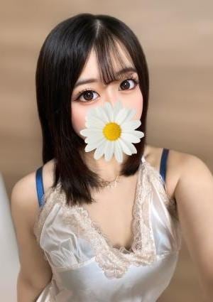 井出ゆりなの画像