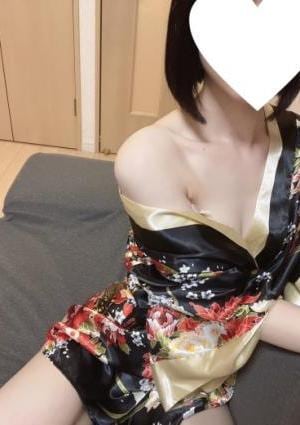 小鳥遊　もえの画像