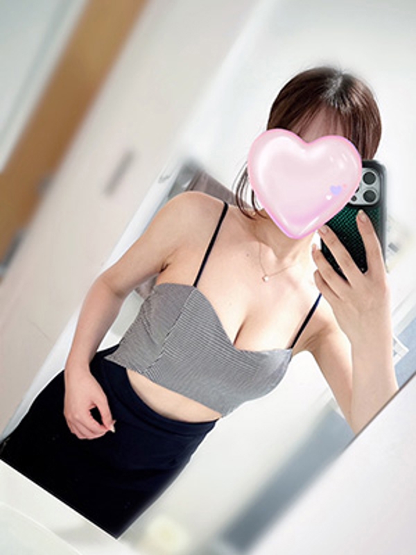 市川かえでの画像