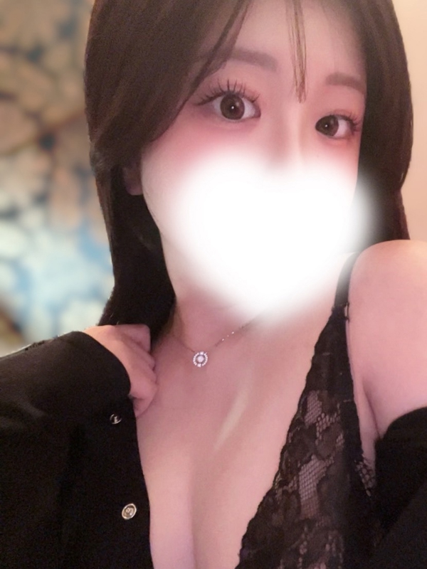 凪りおなの画像