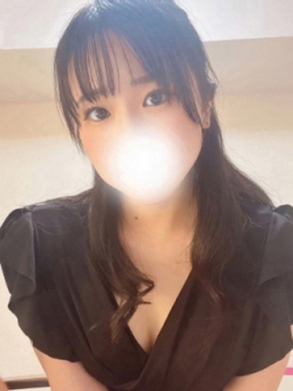 朝宮ちあの画像