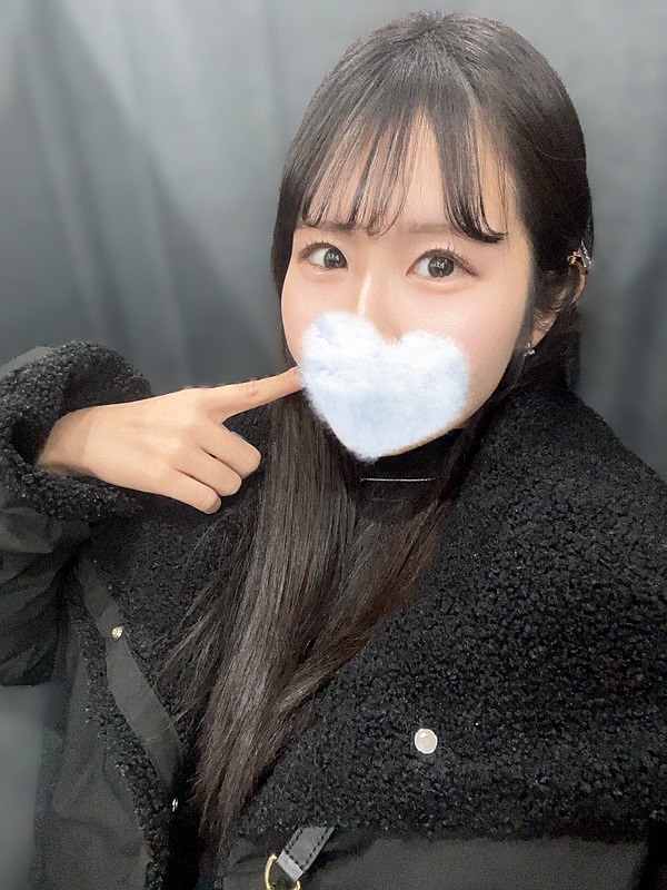 上田かれんの画像