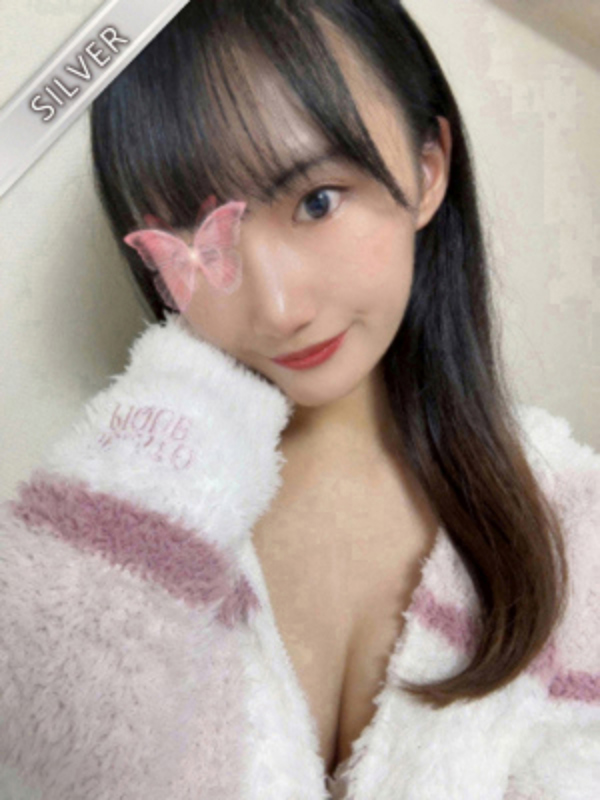 ゆか(SILVER)の画像