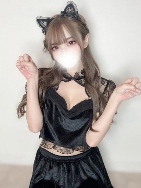 白愛せりなの画像