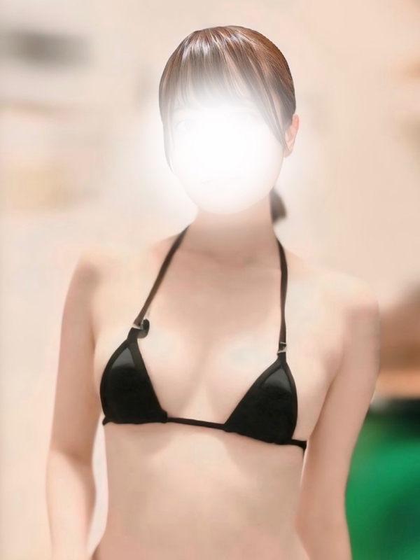 夏目あいかの画像