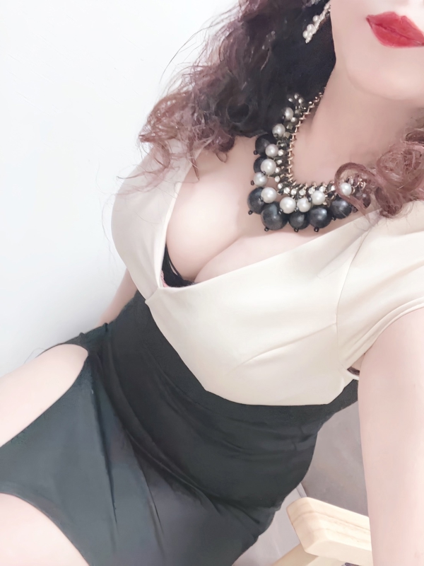 彩子（あやこ）の画像