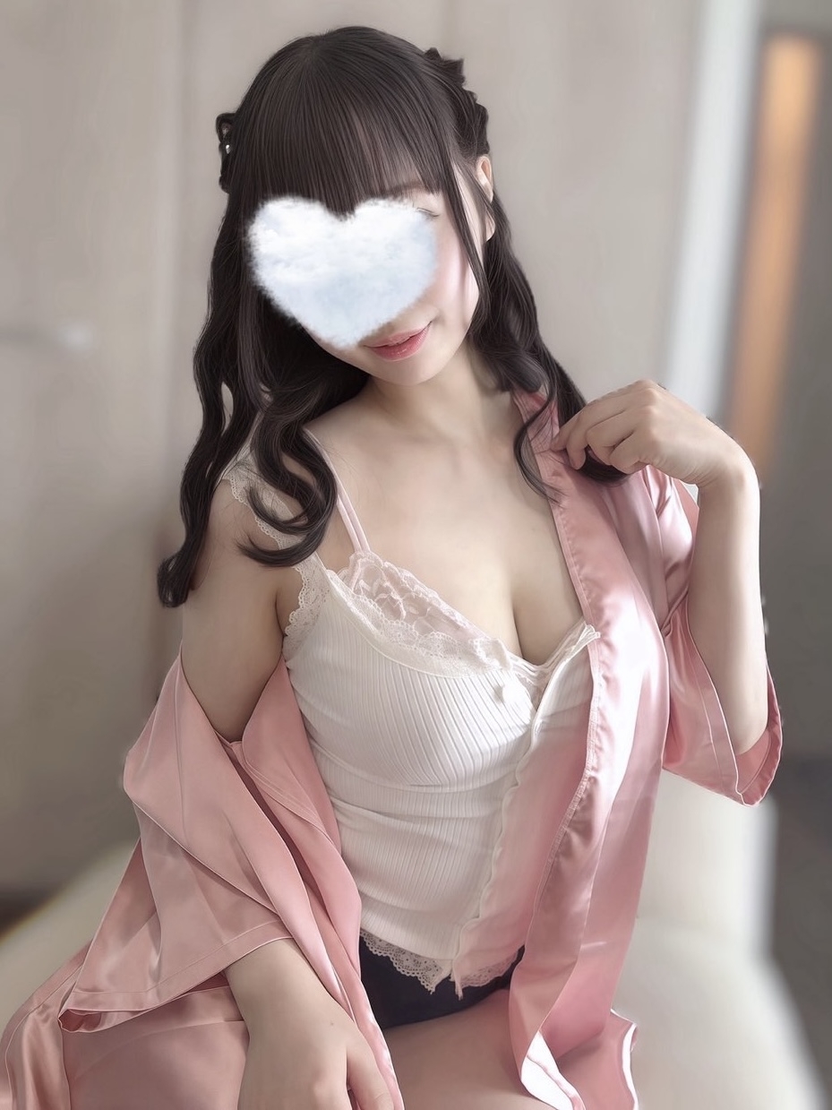 小春かんなの画像