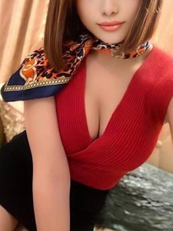 高峰せいらの画像