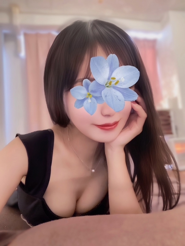 山本ななかの画像