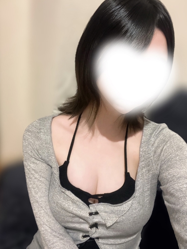 紫藤すみれの画像