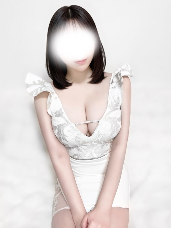 雨宮ひよりの画像