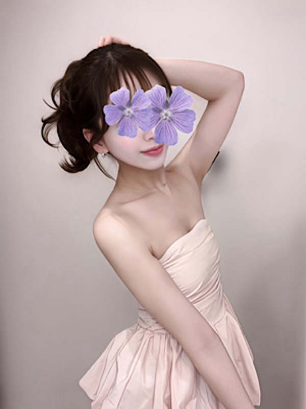 水瀬ここの画像