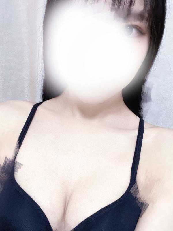 白石ももちの画像