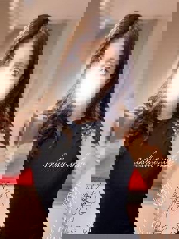 朝比奈まほの画像