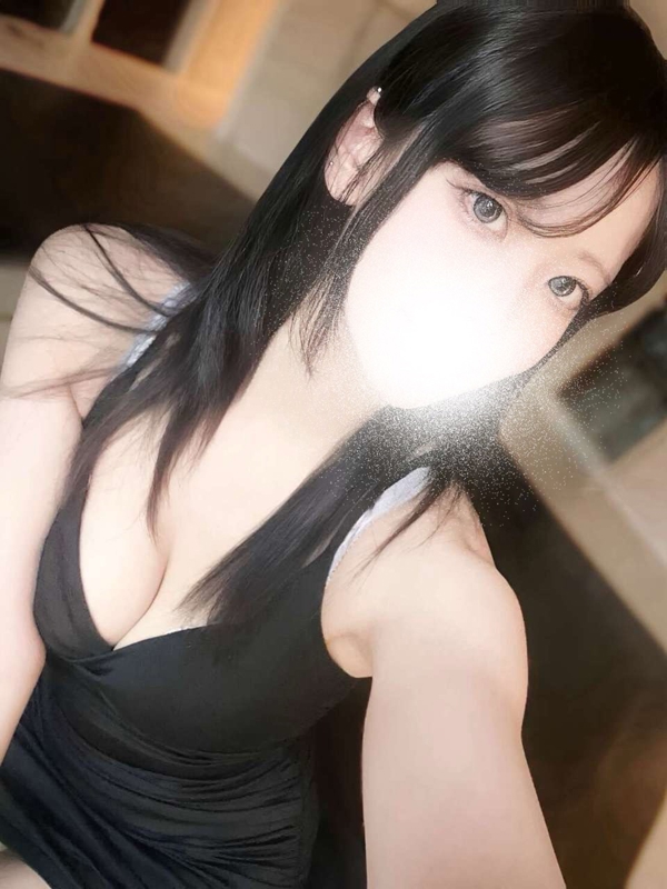 紫咲しおんの画像